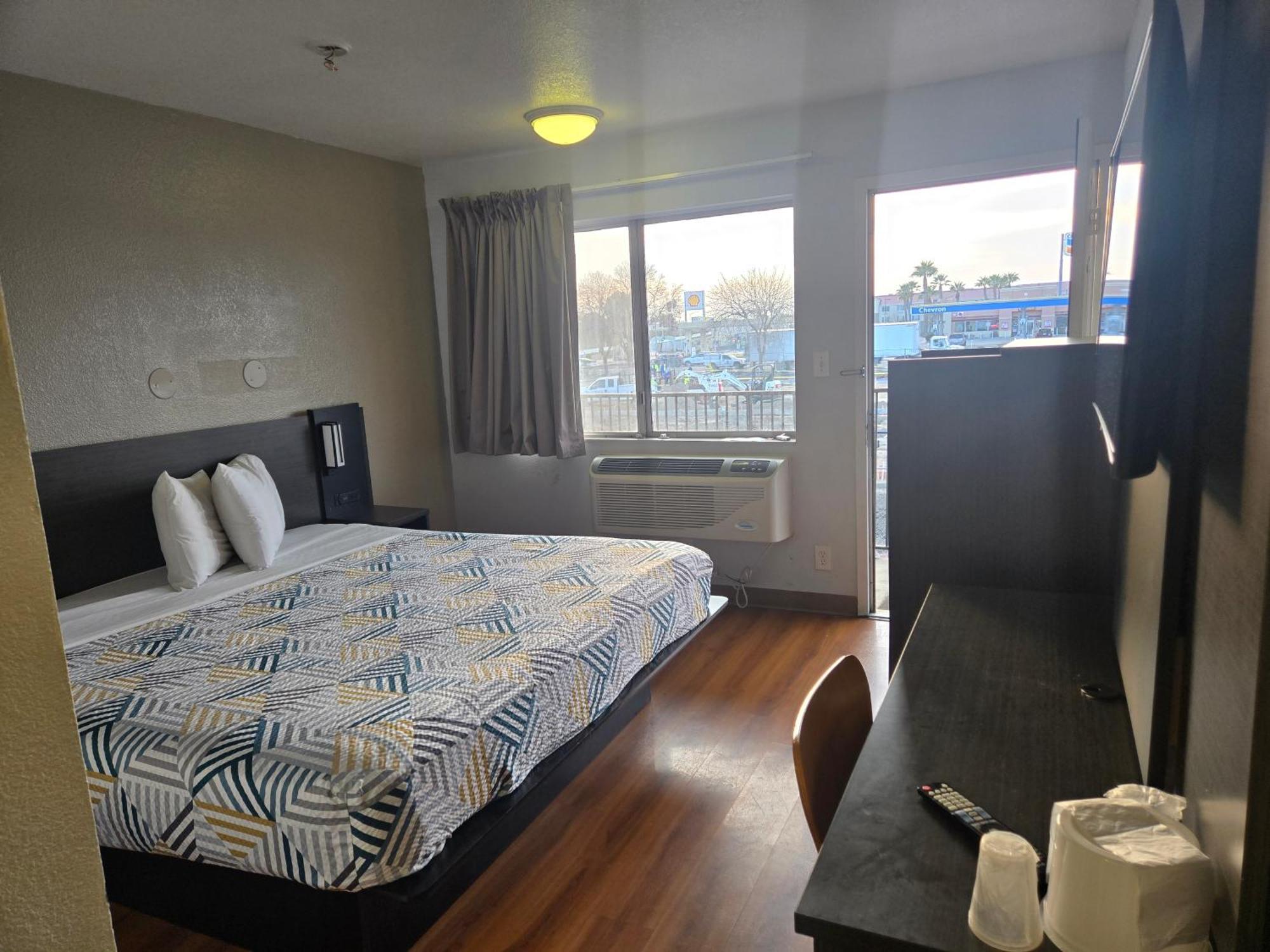 Park Inn By Radisson, Tracy Eksteriør bilde